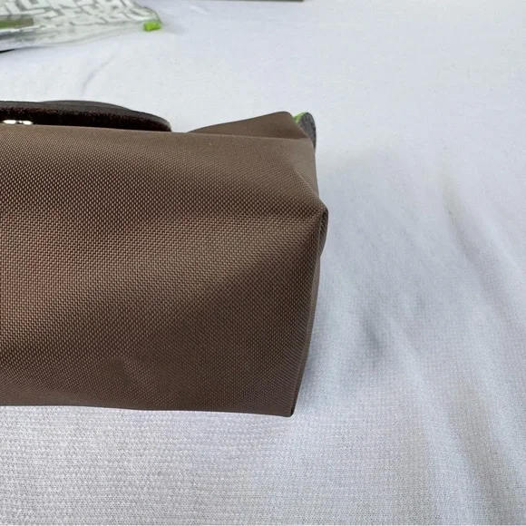 NWOT LONGCHAMP Le Pliage Green Pouch with Handle - Picture 9 of 16